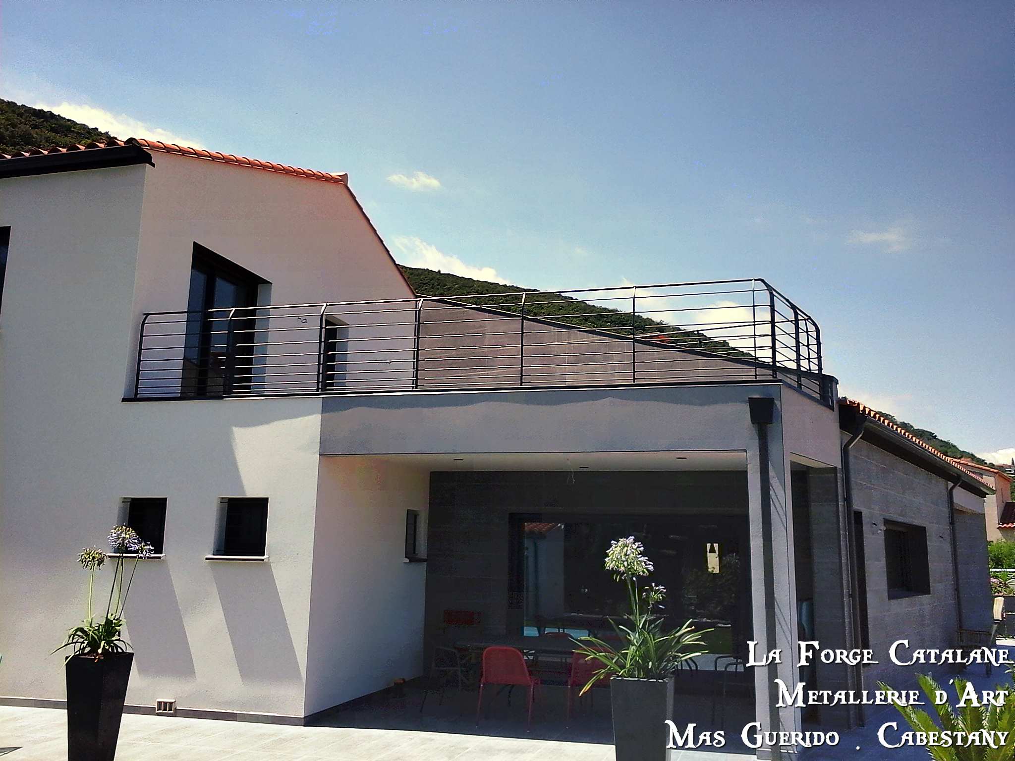 rambarde garde corps rondins horizontaux main courante deportee fer La Forge Catalane (3).jpg